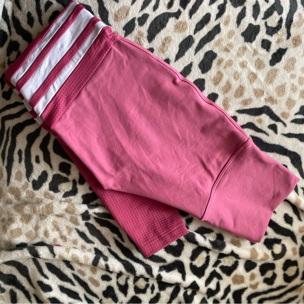 Bombshell leggings in pink! Size XSmall